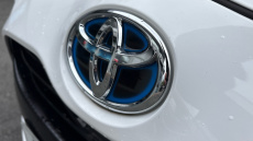 Toyota Yaris 1.5 Hybrid Design 5dr CVT Hybrid Hatchback